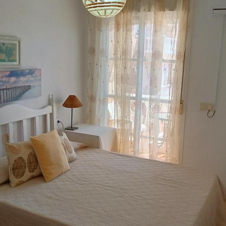 La Casita De Nuria Apartment Rincon de la Victoria Ngoại thất bức ảnh